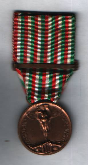 (idem) MILITARE - Vitt.Eman. III - I° Guerra Mondiale 1915/18 - 1° Campagna 1916 (coniata nel bronzo nemico) (retro)